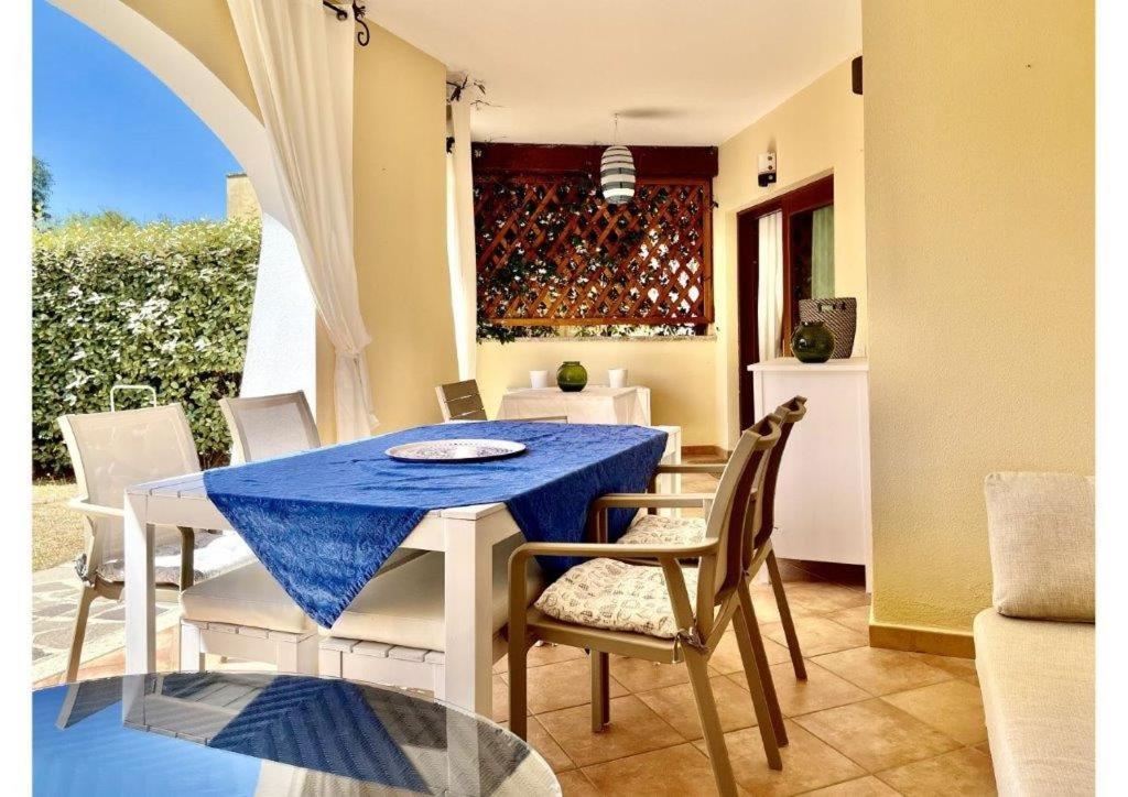 Le Residenze Sul Mare B6 Apartment Porto Ottiolu Exterior photo