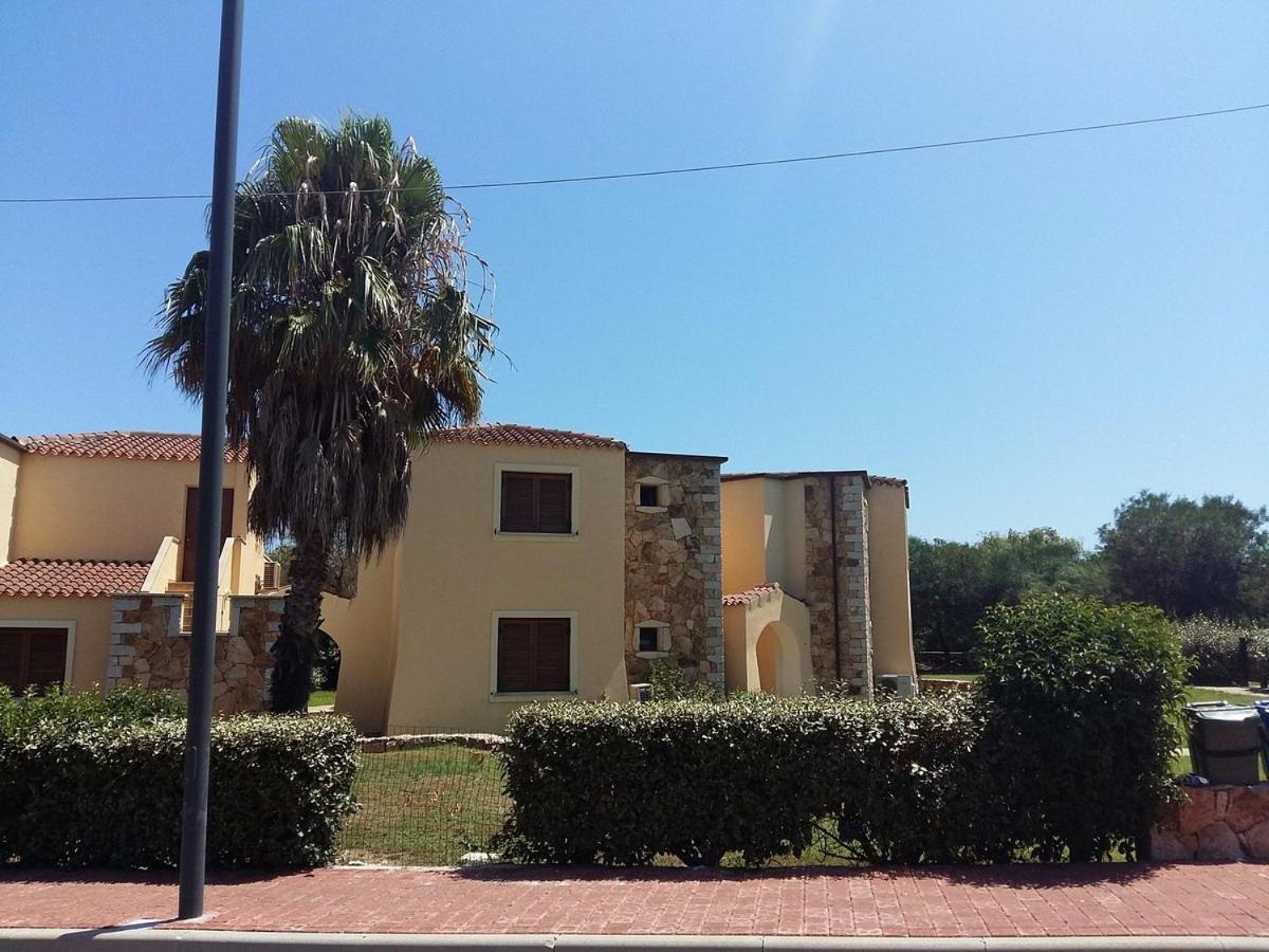 Le Residenze Sul Mare B6 Apartment Porto Ottiolu Exterior photo